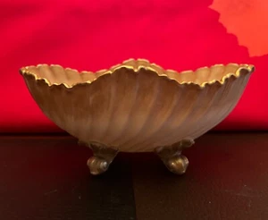 Royal Worcester oval scalloped antique beautiful, Gilded footed bowl - Picture 1 of 5