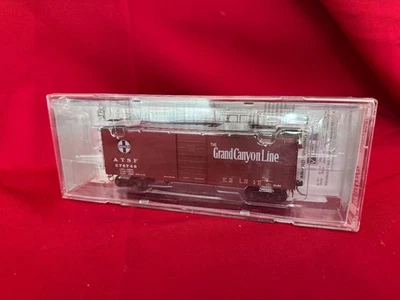 HO Scale Kadee 4322 Santa Fe ATSF 40' PS-1 Boxcar #276749 NEW - Image 1 of 2