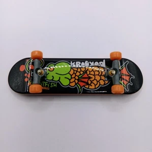 Krooked Mark Gonzalez Elantfish Tech Deck 2000s Era VTG Finger Board Complete - Picture 1 of 3