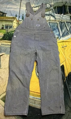 True VTG Hickory Stripe Big Smith Overalls Blue/white Approx Sz 42 Short Read - Image 1 of 4