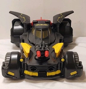 2015 Mattel DC Comics Batmobile Batman Car Black with Yellow/Red Accent 9.5” - Picture 1 of 16
