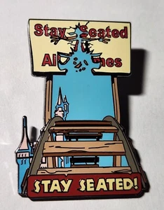 DISNEY'S WILD ABOUT SAFETY - "STAY SEATED AT ALL TIMES" -- OFFICIAL TRADING PIN - Bild 1 von 2