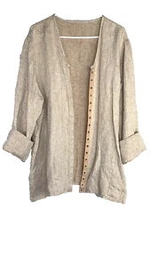 Cárdigan de lino 100 % lino texturizado beige frente a presión reversible Lagenlook grande. - Imagen 1 de 24