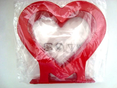 NEW Napkins Holder Valentine's Day Love Heart Shaped Metal Letters Holder NIP - Image 1 of 4