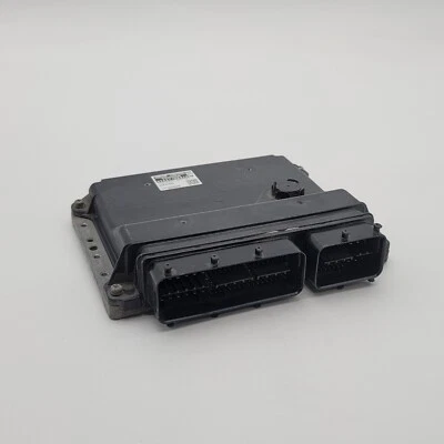 Модуль управления двигателем 3,5 л 2015 2016 TOYOTA SIENNA 89661-08410 - Изображение 1 из 4