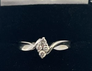 10k 2.95g White Gold Marquise Setting Natural Diamond Ring Size 6.5 Beautiful!!! - Picture 1 of 7