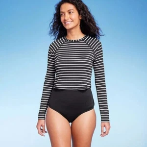 Kona Sol Medium 8-10 Black & White Striped LS Cropped Rash Guard Swim Shirt - Picture 1 of 5
