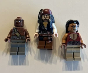 LEGO Pirates of the Caribbean - Zombie Gunner & Yeoman With Captain Jack Sparrow - Picture 1 of 2