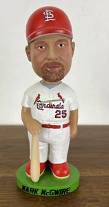 2001 Bobble Dobbles St. Louis Cardinals Mark McGwire Collectible Bobblehead - Picture 1 of 13