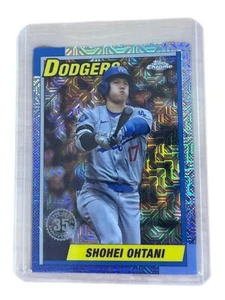 Scheda cromata Shohei Ohtani LA Dogers 2025 Topps serie 1 1990 #T90C-50 - Foto 1 di 2