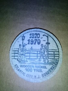 Atlantic City N.J. Boardwalk 100 Años Ficha Madera Níquel Número de la Suerte - Imagen 1 de 2