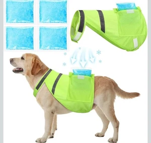 Dog Cooling Vest with 2 Recyclable Ice Pack Summer Outdoor Dog Cooling-(XL)Green - Picture 1 of 7