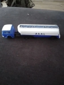 Siku Sattelschlepper Aral Plastik Alt - Bild 1 von 3