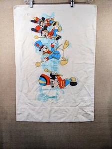 Funda de Almohada Vintage Walt Disney Productions Mickey Donald Parade Impresión ¡Rara! - Imagen 1 de 5