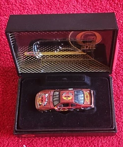 2001 #400 Looney Tunes Rematch Chevy RCCA Elite 1:64 - Picture 1 of 3