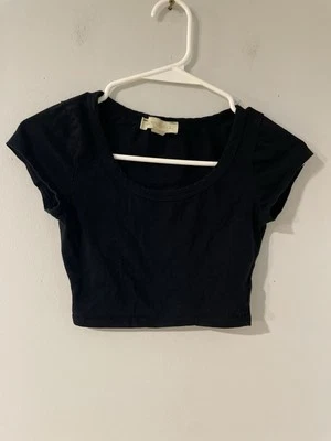 Blusa cropped feminina Nicki Minaj manga curta tamanho pequeno - Imagem 1 de 3