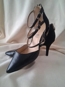 Liz Claiborne Elegant Triple Ankle Strap Black Heels Back Zip Size 8 - Picture 1 of 16