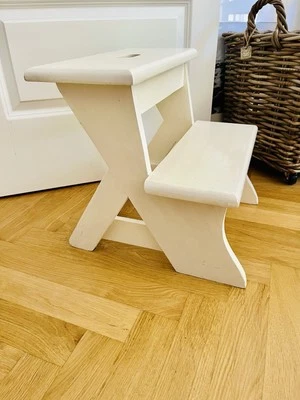 ♛ Wunderschöner Holztritt Hocker weiß schwedisch Landhaus TOP! ♛ - Bild 1 von 4