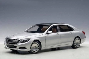 2015 MERCEDES-BENZ MAYBACH S-KLASSE S600 (SWB) SILVER 1:18 by AUTOart 76292 NEW - Picture 1 of 11