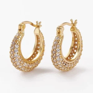 3 pares de aretes tipo argolla de circonita cúbica micro pavé luna creciente de latón 22x19,5x6 mm - Imagen 1 de 2