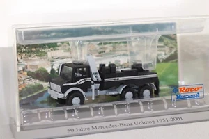 Roco Minitanks U 2450 L 6x6 Bergefahrzeug "50 Jahre Unimog 1951-2001" in Vitrine - Picture 1 of 10