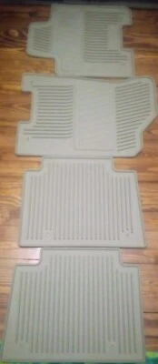 Juego de 4 alfombrillas beige 999E1-3W000 Infiniti QX56 para todas las estaciones OEM 999E13W000 Foto 1 de 4