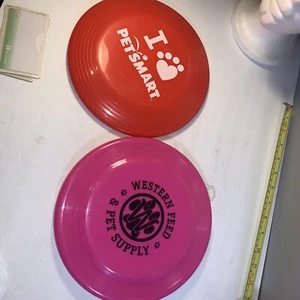 A 9 pulgadas Frisbees I heart Petsmart Western Feed And Pet Supply 22 - Imagen 1 de 6