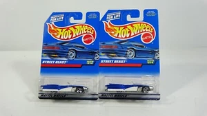2 - 1997 Hot Wheels Die Cast Car Blue & White Street Beast #214 - #4312 - Picture 1 of 11