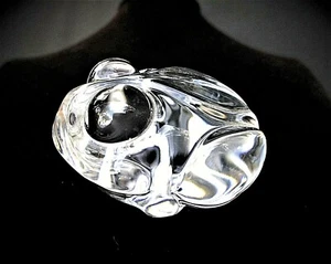 FINE VINTAGE 1980'S CRYSTAL FROG HAND COOLER - PAPER WEIGHT BY STEUBEN - Picture 1 of 5