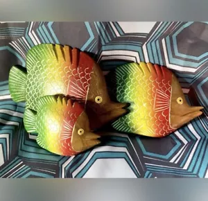 Large Hand Painted Carved Wood Tropical Fish Colorful Nautical Ocean Decor - Picture 1 of 15