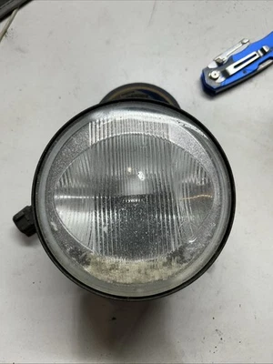 ✅ MAZDA PROTEGE 5 FOG LIGHT LAMP 02 03 2002 2003 LEFT DRIVER SIDE OEM - Image 1 of 4