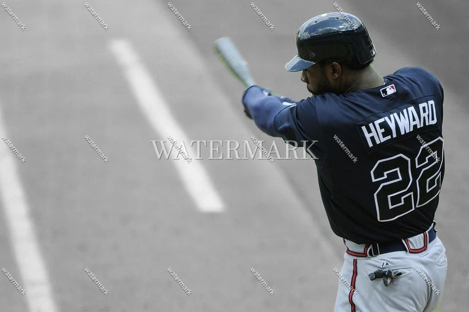 CY971 Jason Heyward Atlanta Braves RIP 8x10 11x14 16x20 Spotlight Photo - Image 1 of 1