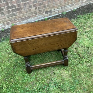 SMALL VINTAGE CHUNKY WOODEN DROP LEAF SPINNING TABLE 18” TALL / TURNING TOP - Picture 1 of 14