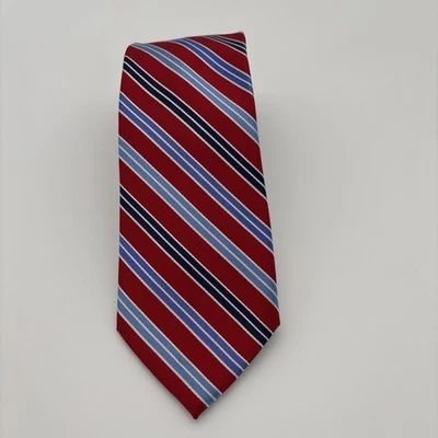 CORBATA DE ALFORJA PARA HOMBRE A RAYAS ROJO, AZUL MARINO Y AZUL CLARO SEDA Y POLIÉSTER Foto 1 de 4