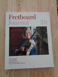Fretboard Journal 39, Joan Shelley, Ralph Towner, Mike Compton SC 2017 - Imagen 1 de 1