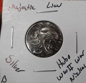 HOBO Majestätischer Löwe aus einem echten WWII Silber Krieg Nickel SIGNIERT - Bild 1 von 2