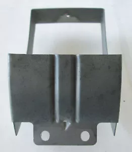 1957 Chevrolet Ashtray Bracket - Foto 1 di 2