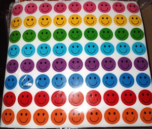 Smile Face Stickers 1800Pieces, Happy Face Stickers 1in/2.5cm, Small Stickers  - Picture 1 of 1