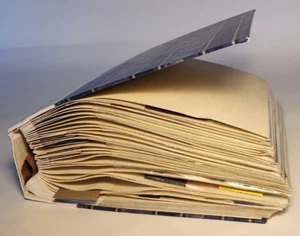 COLLECTION OF 300 VINTAGE CASINO, HOTEL, NIGHTCLUB, AIRLINE, DINING, MATCHBOOKS - Picture 1 of 18