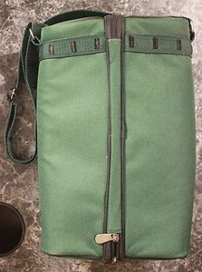 Wine Bottle Case Includes 2 glasses, corkscrew and napkins - Green Canvas - Picture 1 of 4