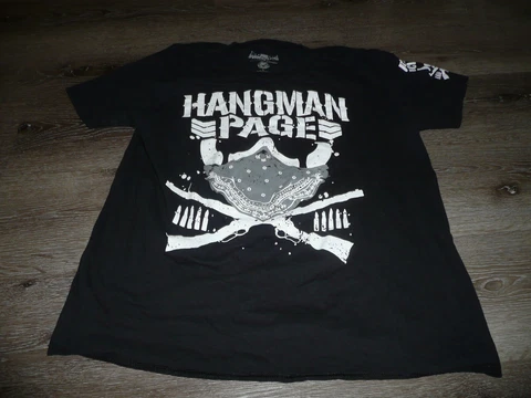 Hangman Adam Page Bullet Club T-Shirt Large New Japan Wrestling AEW Cover