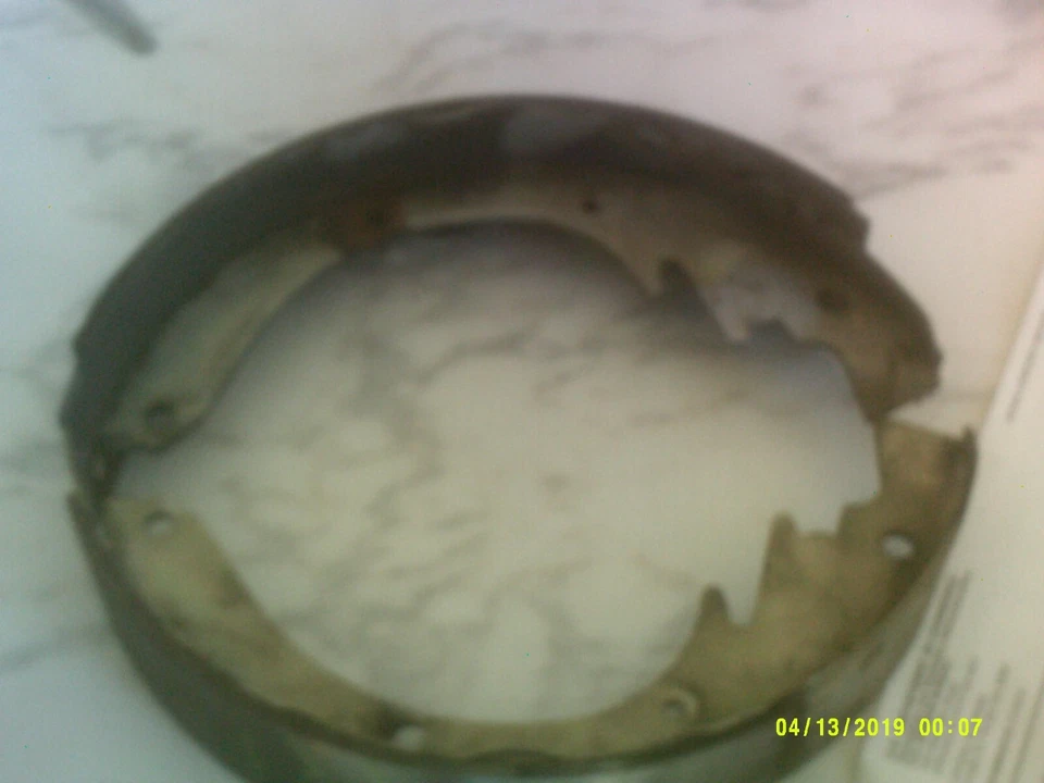 1965 Studebaker Commander rear brake shoes - Image 1 of 4