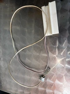 Dometic Rm 2354/2455 Rv Fridge Thermistor Holder White/used - Picture 1 of 4