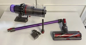 Dyson V11 Outsize Absolute Kabelloser Staubsauger XL Voll Gewartet & Gereinigt  - Bild 1 von 1
