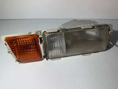 Luz antiniebla para pasajeros Mitsubishi Starion Chrysler Conquest 1984-1989 OEM Foto 1 de 4