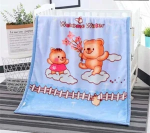 800 GSM Warm Soft Mink Baby Size 110cm*140cm Blanket Double Layer Throw Bear - Picture 1 of 2