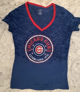 Women's Chicago Cubs baseball V-neck T-Shirt Tee Medium - Picture 1 of 4
