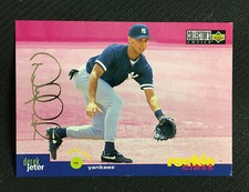 1995 Collector's Choice #15 Derek Jeter Gold Signature Rookie Class Yankees