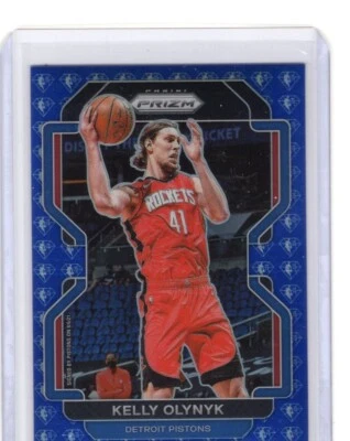Panini Prizm 2021-22 azul 75 aniversario Pistones Kelly Olynyk Detroit #150 Foto 1 de 2