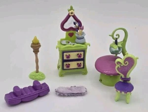 Polly Pocket Tinkerbell Lot Dresser Chair Furniture - Picture 1 of 1